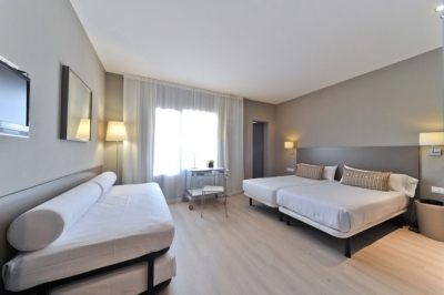 Find hotels in Barcelona 1210