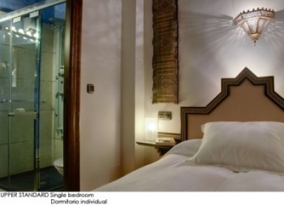 Cheap hotel in Granada 1810