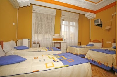 Cheap hotel in Madrid 2605