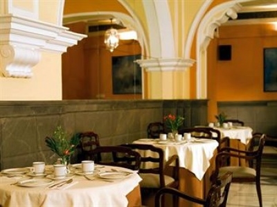 Granada hotels 3208