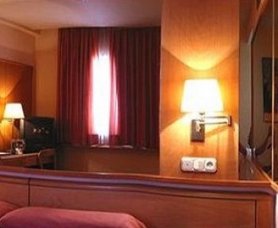 Find hotels in Salamanca 3255