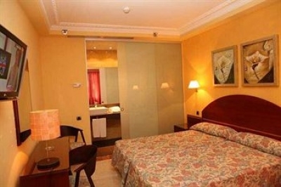 Cheap hotel in Barcelona 3340