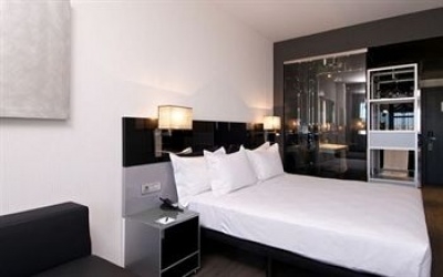 Cheap hotel in Madrid 4015