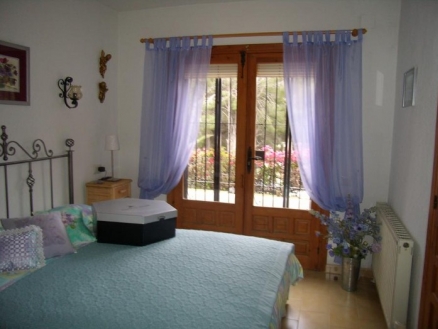 Moraira property: Alicante property | 5 bedroom Villa 24631