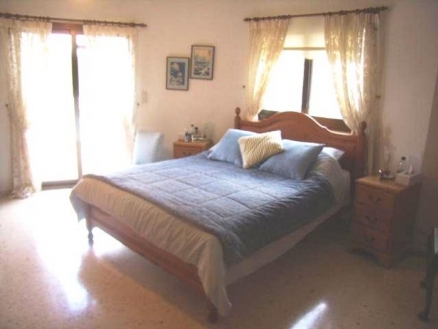 Benidoleig property: Alicante property | 4 bedroom Villa 25012