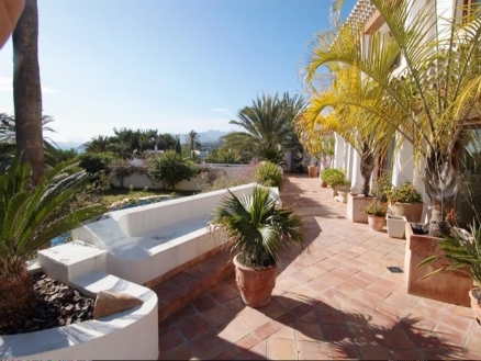 Moraira property: Alicante Villa 25029