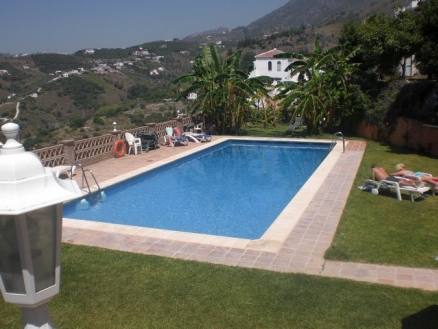 Frigiliana property: Penthouse to rent in Frigiliana 31496