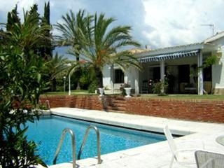 El Rosario property: Villa in Malaga to rent 31869