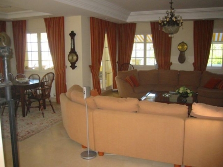 Puerto Banus property: Villa with 5 bedroom in Puerto Banus 32028