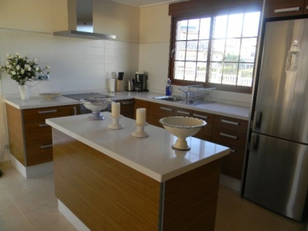 Orihuela Costa property: Villa in Alicante to rent 32990