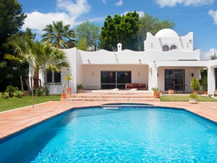 Estepona property: Villa for sale in Estepona 33560