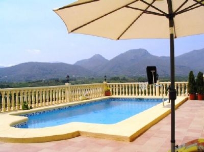 Jalon property: Villa for sale in Jalon, Spain 39778