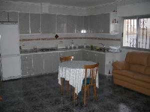 Pinoso property: House with 3 bedroom in Pinoso, Spain 41907