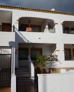 Los Montesinos property: Apartment for sale in Los Montesinos 41963