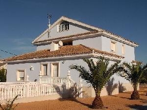 Yecla property: Villa for sale in Yecla 42110