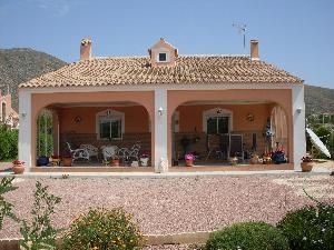 Hondon De Los Frailes property: Villa for sale in Hondon De Los Frailes 42135