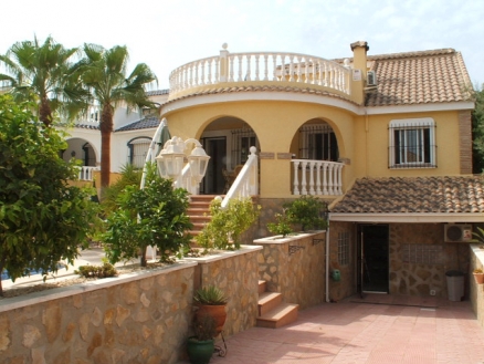 Gran Alacant property: Villa for sale in Gran Alacant, Spain 46136