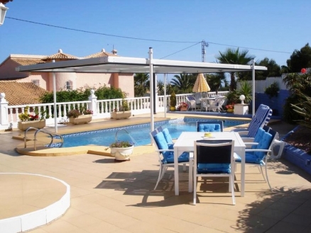 Villa in Alicante for sale 48013