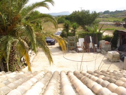 Finca in Alicante for sale 48048