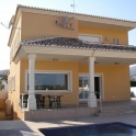 Villa for sale in town 48050