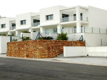 Townhome for sale in town, Alicante 48054