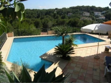 Alicante property | 4 bedroom Villa 48076