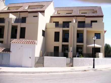 Lliber property: Lliber Townhome 48079