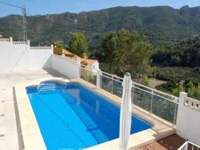 Villa for sale in town, Spain 48635