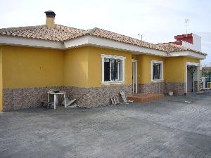 Villa for sale in town 49423