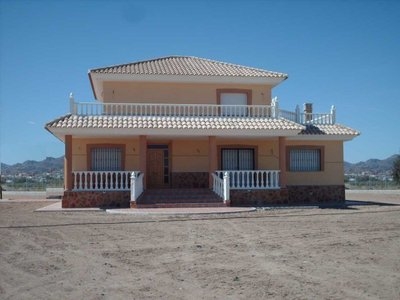 Villa for sale in town 49883