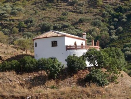 Villa for sale in town 53930