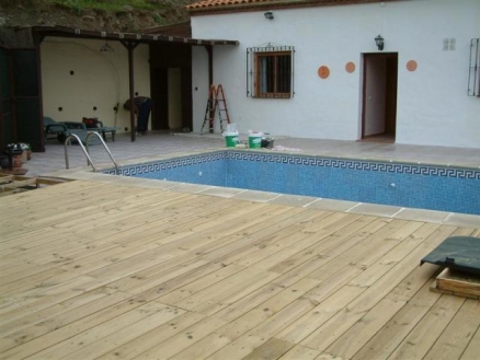 Villa for sale in town, Spain 53934