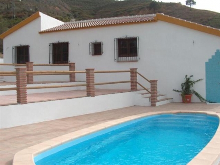 Villa for sale in town,  54065