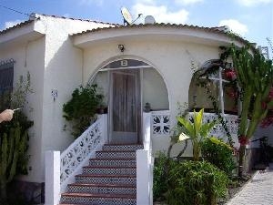 Villa for sale in town 54324