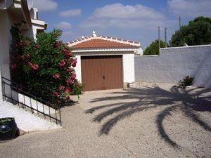 Villa for sale in town, Alicante 54328