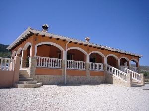 Villa for sale in town 54398