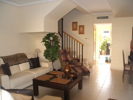 Alicante property | 3 bedroom Townhome 54435