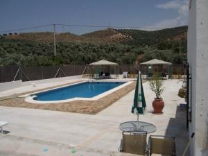 Farmhouse for sale in town, Spain 54768