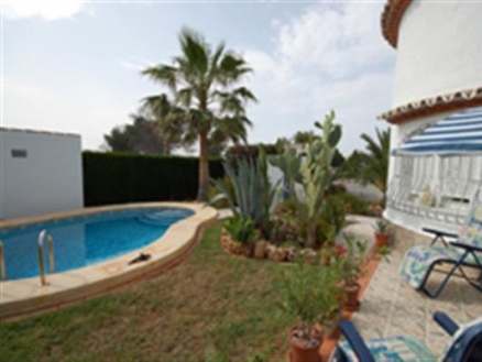 Alicante property | 2 bedroom Villa 68823