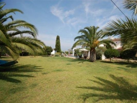 Nucleo La Xara property: Villa with 4 bedroom in Nucleo La Xara, Spain 68831