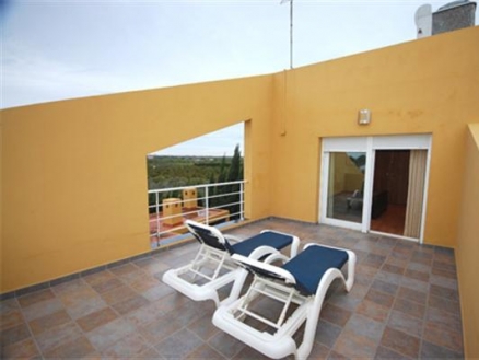 Villa for sale in town, Alicante 68898