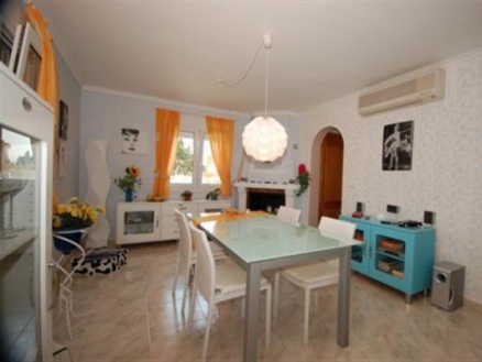 Villa with 3 bedroom in town 68916