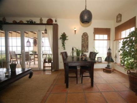 Pedreguer property: Villa with 4 bedroom in Pedreguer 68938