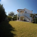 Villa for sale in town 68955