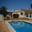 Villa for sale in town 68958