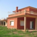 Villa for sale in town 69083