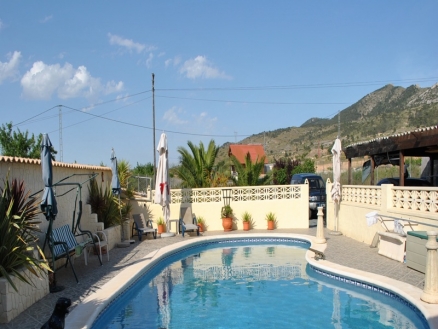 Villa for sale in town, Spain 100222