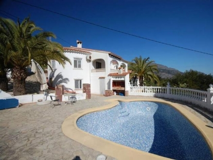 Orba property: Villa for sale in Orba 100973