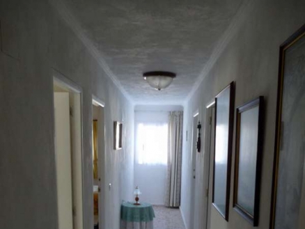 Villa with 3 bedroom in town, Spain 102206