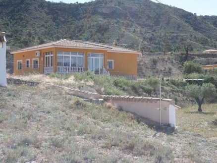 Villa for sale in town,  104866